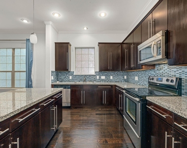 2743 Misty Heath Lane - Photo Thumbnail 10
