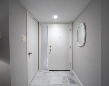 7935 Kendalia Drive - Photo Thumbnail 20