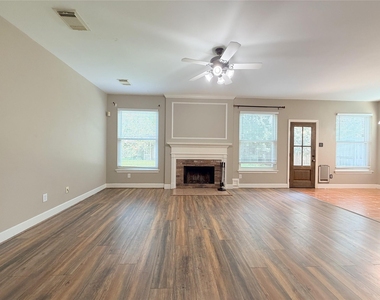 22510 Tullis Trail Court - Photo Thumbnail 5