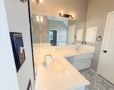 22510 Tullis Trail Court - Photo Thumbnail 20