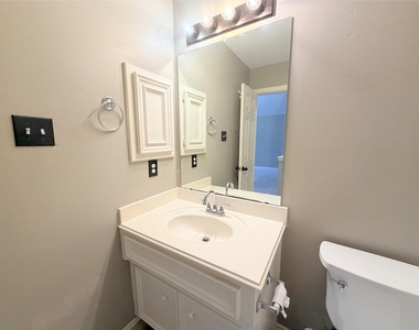 22510 Tullis Trail Court - Photo Thumbnail 33