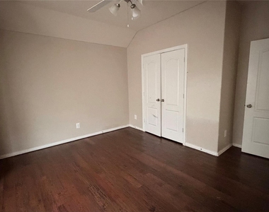 13415 Jersie Violet Lane - Photo Thumbnail 12