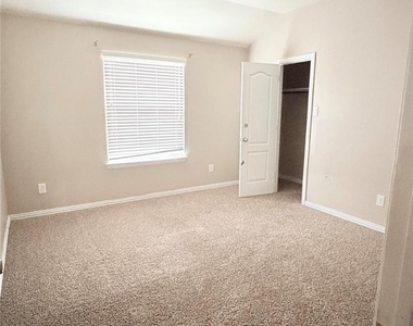 13415 Jersie Violet Lane - Photo Thumbnail 10