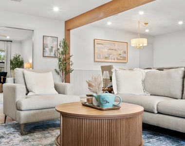5314 Manor Creek Lane - Photo Thumbnail 17