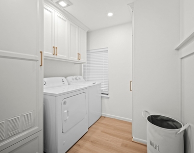 5314 Manor Creek Lane - Photo Thumbnail 18