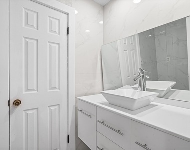515 Tallowood Road - Photo Thumbnail 16