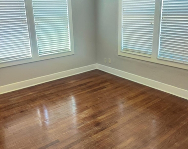4315 La Branch Street - Photo Thumbnail 9