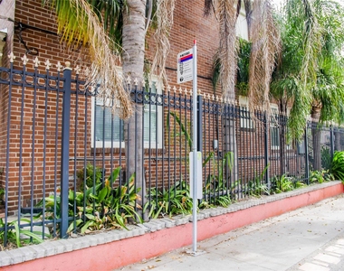 4315 La Branch Street - Photo Thumbnail 15