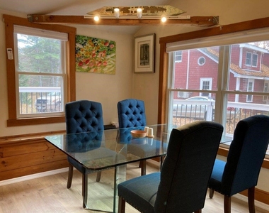 210 Prospect Hill - Photo Thumbnail 3