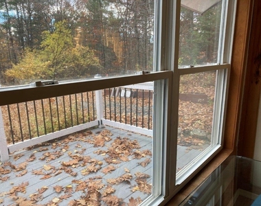 210 Prospect Hill - Photo Thumbnail 9