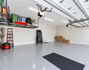 3121 Heritage Pines Drive - Photo Thumbnail 45