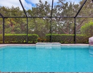 3121 Heritage Pines Drive - Photo Thumbnail 21