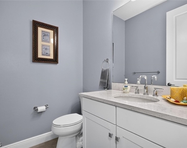 3121 Heritage Pines Drive - Photo Thumbnail 38