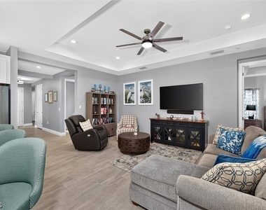 3121 Heritage Pines Drive - Photo Thumbnail 10