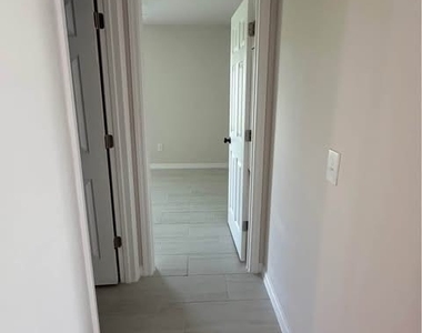 526 Ne 25th Avenue - Photo Thumbnail 19