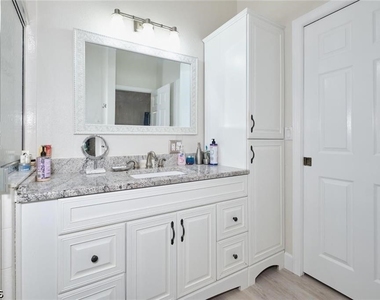 17642 Captiva Island Lane - Photo Thumbnail 36