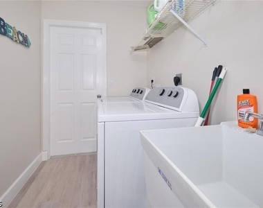 17642 Captiva Island Lane - Photo Thumbnail 30