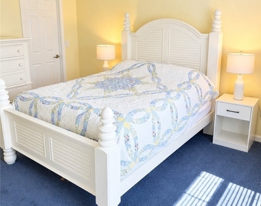 6844 Sandtrap Drive - Photo Thumbnail 17