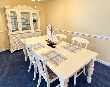 6844 Sandtrap Drive - Photo Thumbnail 5