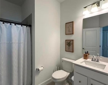 9291 Aqua Overlook Court - Photo Thumbnail 46
