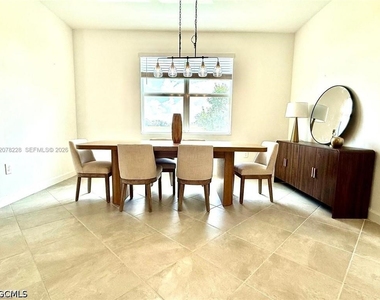 9291 Aqua Overlook Court - Photo Thumbnail 15