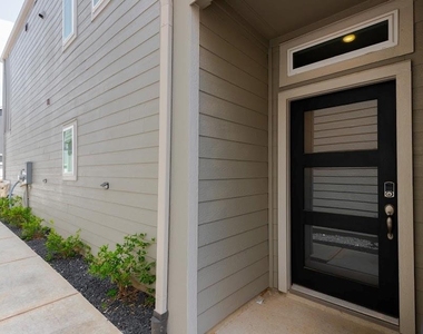 1509 Blue Acer - Photo Thumbnail 4