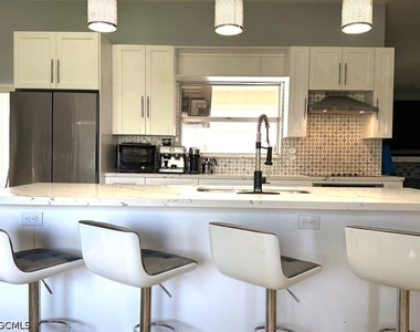 536 Whispering Wind Bend - Photo Thumbnail 5
