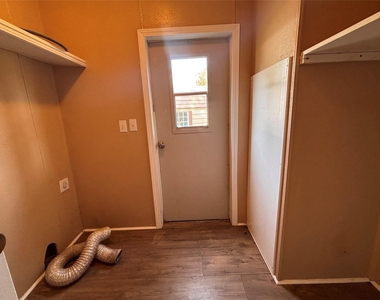 235 Morris Lane Lane - Photo Thumbnail 7