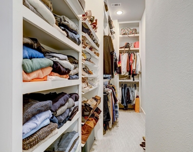 5711 Larkin Street - Photo Thumbnail 17