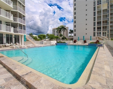 10701 Gulf Shore Drive - Photo Thumbnail 3