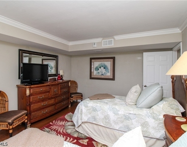 10701 Gulf Shore Drive - Photo Thumbnail 11