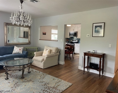 940 3rd Street S - Photo Thumbnail 2
