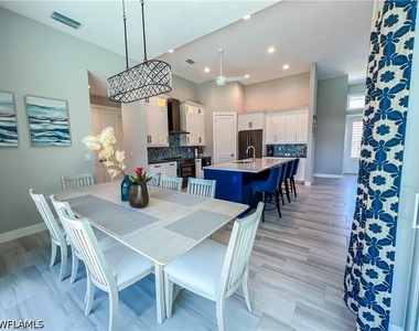 554 N Barfield - Photo Thumbnail 2