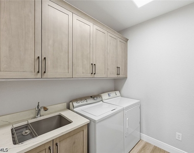 7687 Pebble Creek Circle - Photo Thumbnail 26