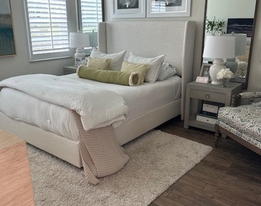 7564 Silver Trumpet Lane - Photo Thumbnail 8