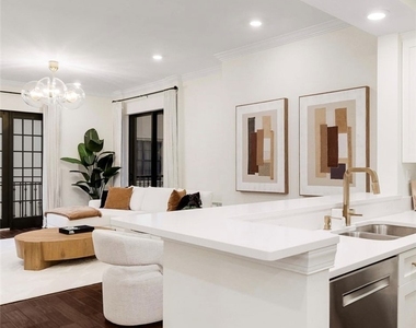 23161 Fashion Drive - Photo Thumbnail 15