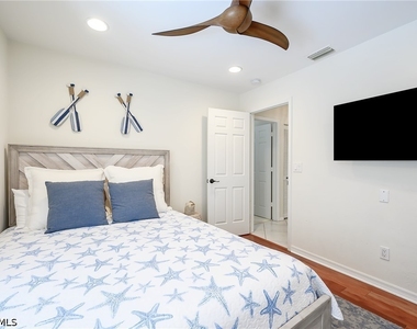 613 Beachwalk Circle - Photo Thumbnail 19