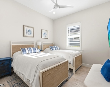 5662 Elbow Avenue - Photo Thumbnail 13