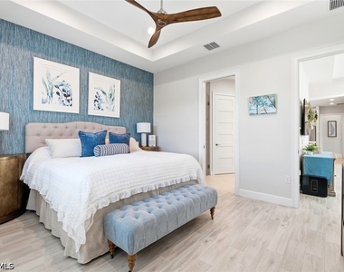 5662 Elbow Avenue - Photo Thumbnail 10