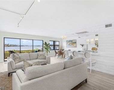 1312 Chesapeake Avenue - Photo Thumbnail 9