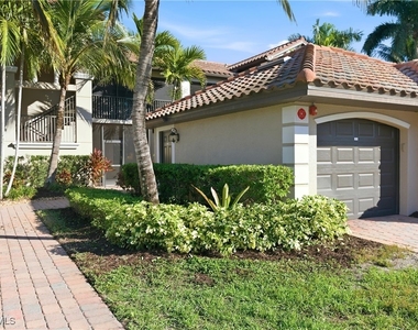 9844 Venezia Circle - Photo Thumbnail 2