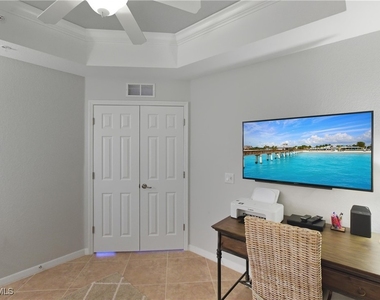 9844 Venezia Circle - Photo Thumbnail 23