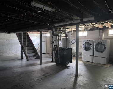 284 Main - Photo Thumbnail 28