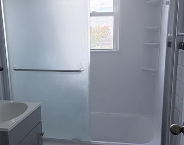 284 Main - Photo Thumbnail 26