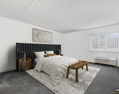 310 Lookout - Photo Thumbnail 19