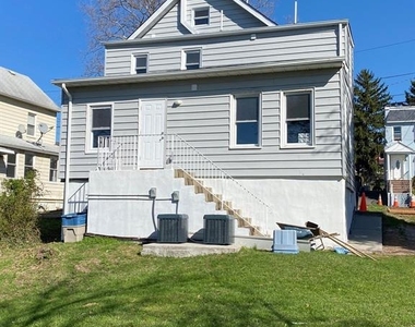 48 Entwistle - Photo Thumbnail 11