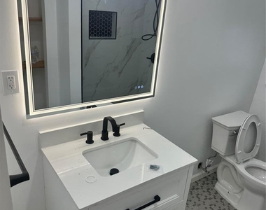 739 Lake - Photo Thumbnail 7