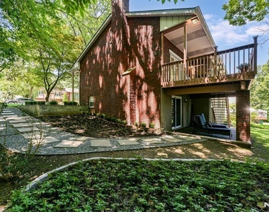 39 Hickory - Photo Thumbnail 28