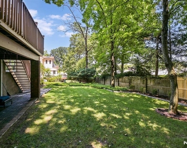 39 Hickory - Photo Thumbnail 26