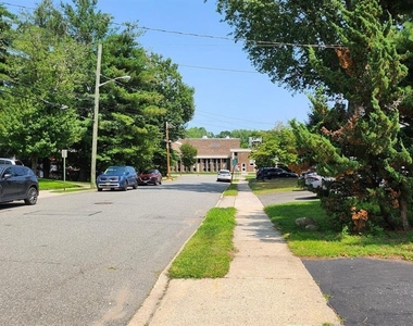 48 Cortland - Photo Thumbnail 6